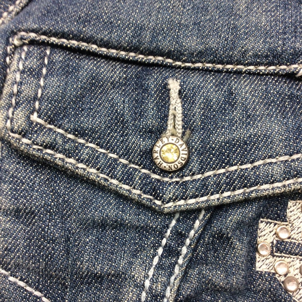 Harley Davidson Medium Denim Vest - Picture 12 of 16